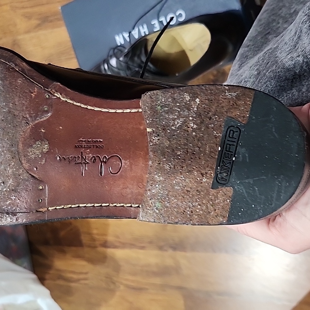 Cole Haan mens shoes size 10.5 - Picture 9 of 9